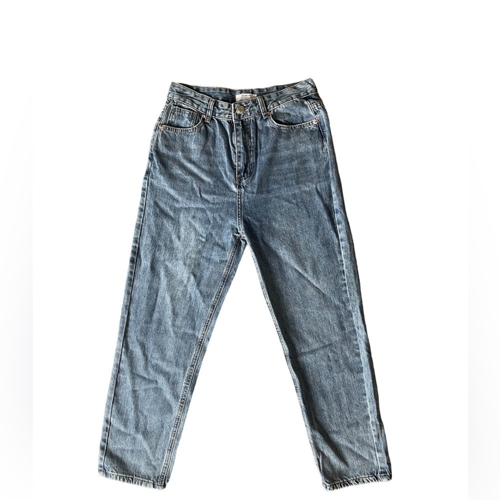 5/$25 Peaofblrd high rise mom jeans in size 6
